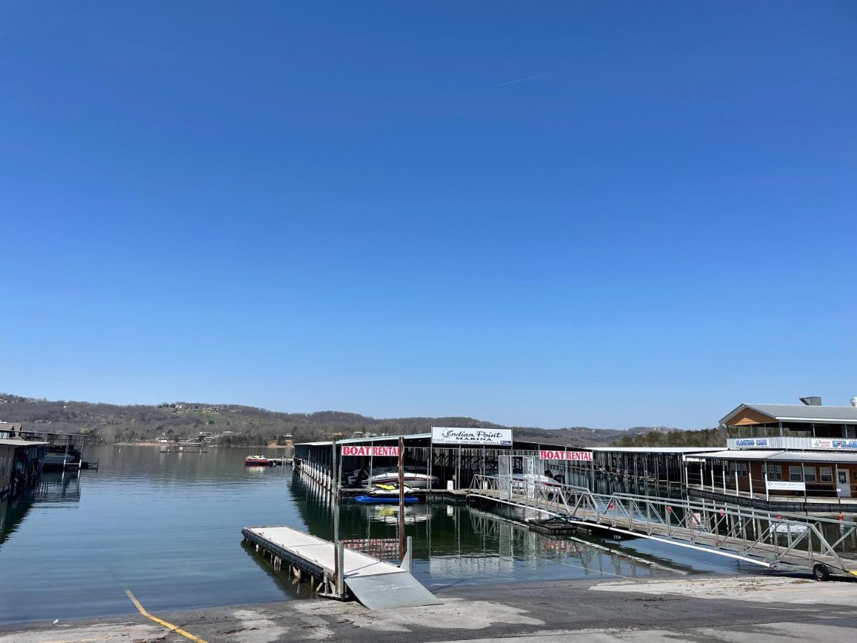 Lakefront And Lake View Indian Point Condo With Boat Slip Branson Exterior photo