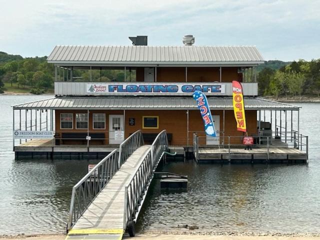 Lakefront And Lake View Indian Point Condo With Boat Slip Branson Exterior photo